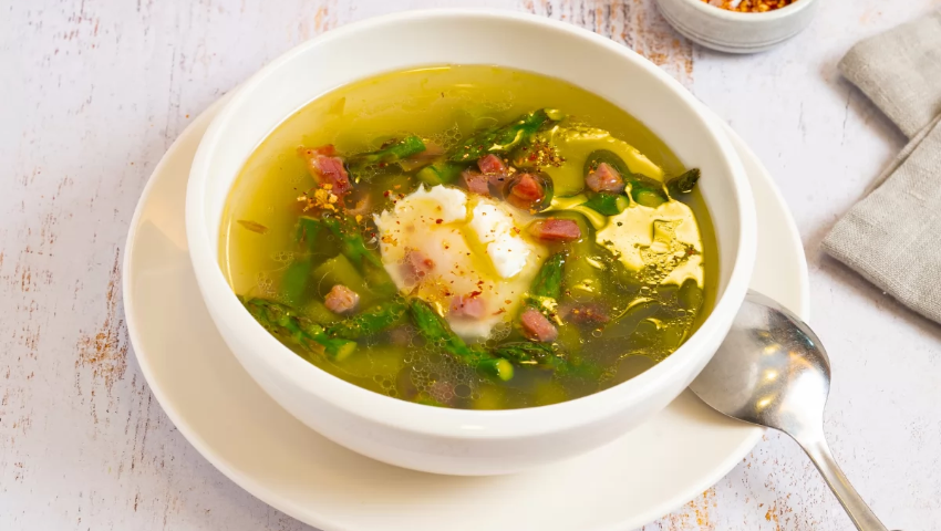 Sopa de esparragos